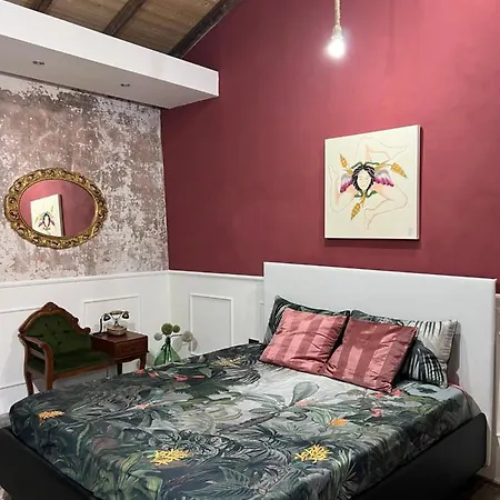 Vakantiehuis Pietralavica Stayinct
